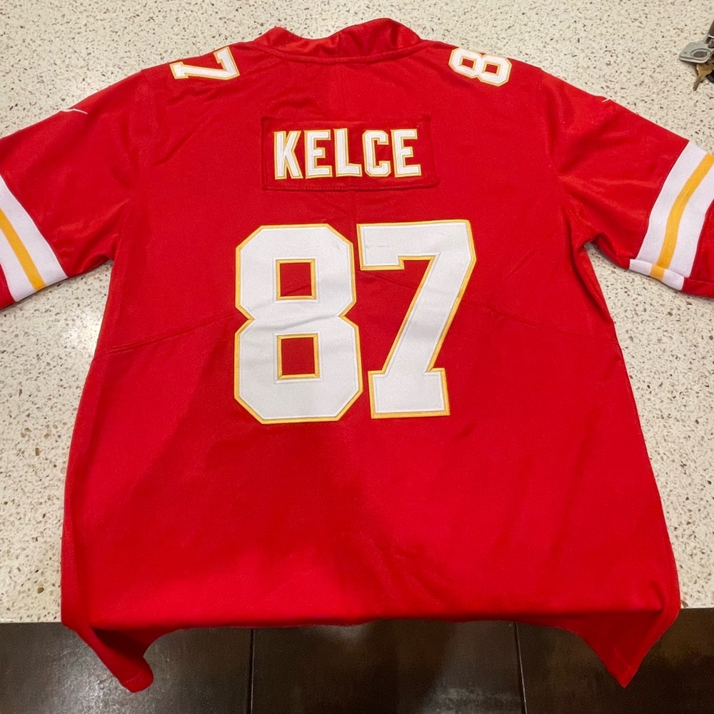 Official chiefs Travis kelce jersey